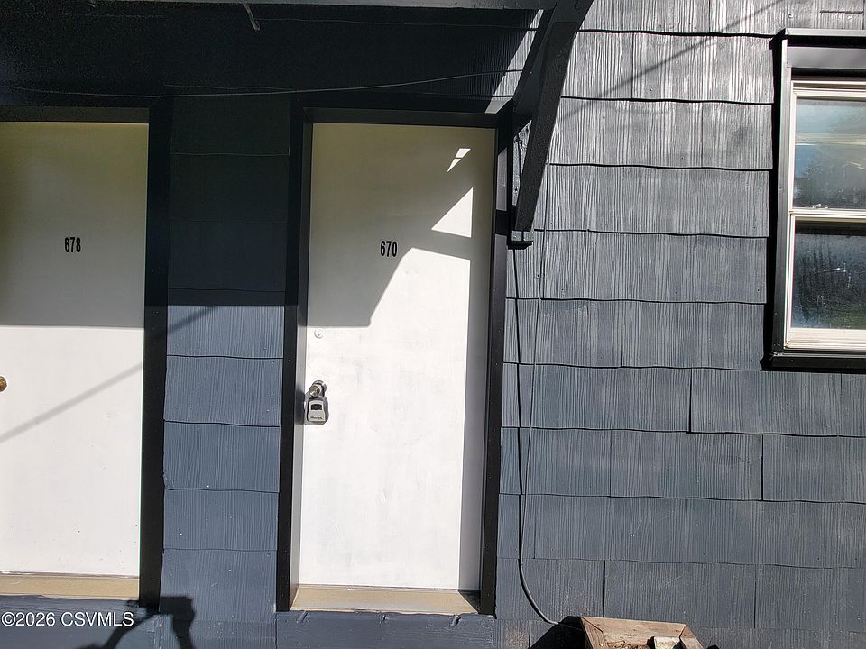 1st image of 670 Susquehanna Trl