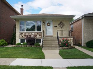 3318 N Page Ave, Chicago, IL 60634