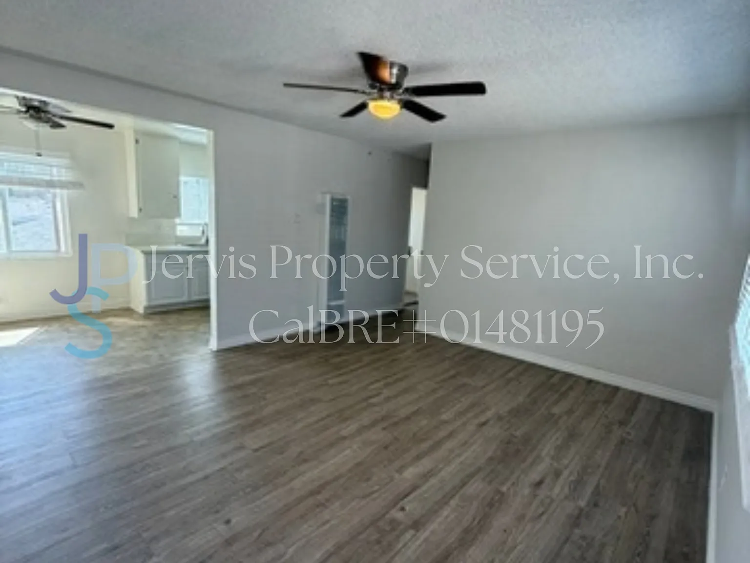3 bed, $2,550 — Photo 2