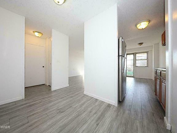 5th image of 4750 59th St APT 4G