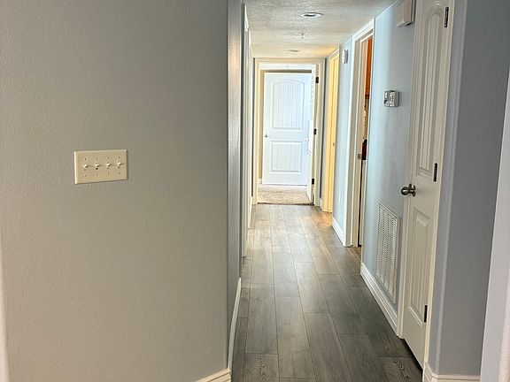 5th image of 3821 S Kingsbury Ln APT B1