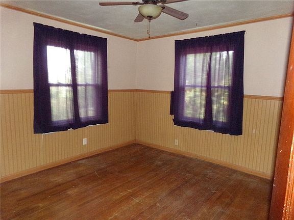5th image of 516 N Douglas St