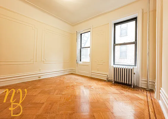 Rented by New York Dwellings LLC | media 27