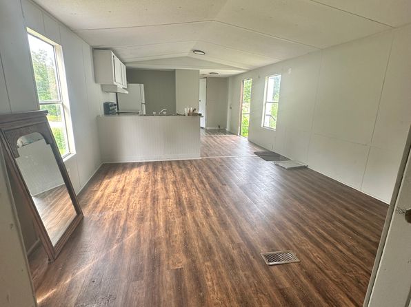 212 W Saunders Rd #503