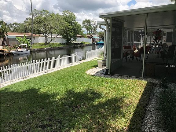 3rd image of 3 Oak Ave