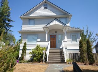 4042 49th Ave SW, Seattle, WA 98116