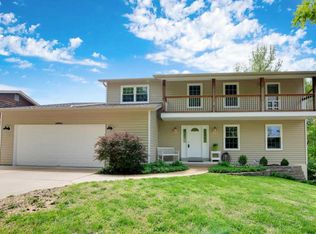 1512 Pheasant Ridge Dr, Ballwin, MO 63011