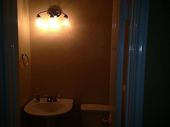3rd image of 7031 Crystal Dowels Dr