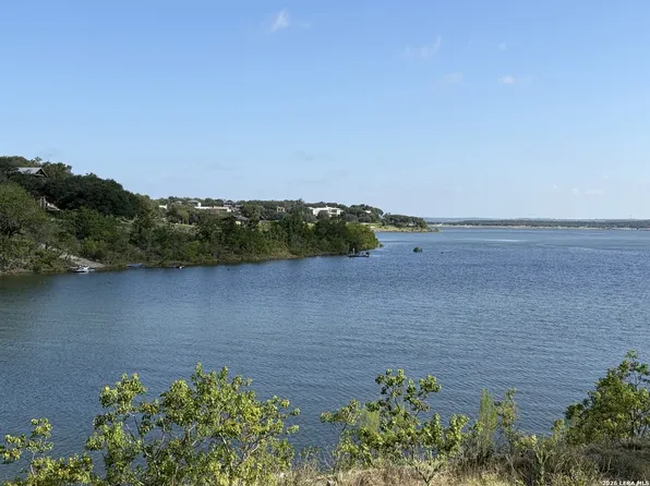 161 VILLAGE DR, Canyon Lake, TX 78133