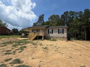 4941 Elmwood St, Trinity, NC 27370