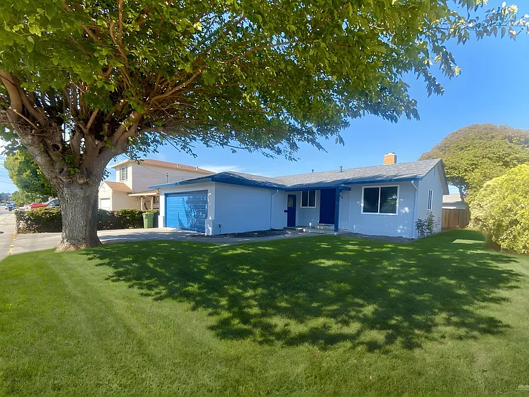35636 Cabral Dr — Photo 1