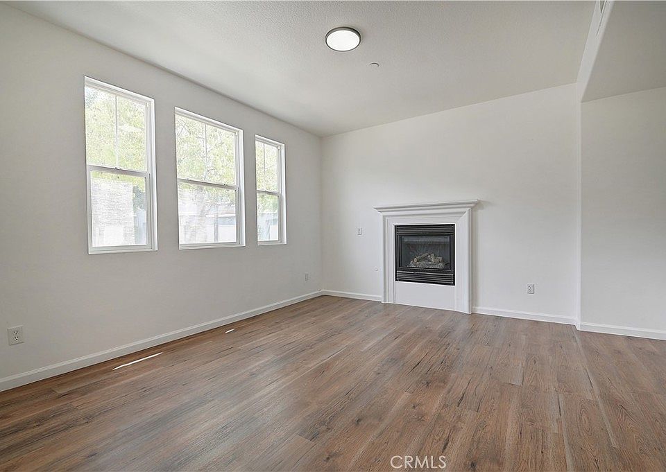 1st image of 26287 Iris Ave Unit E