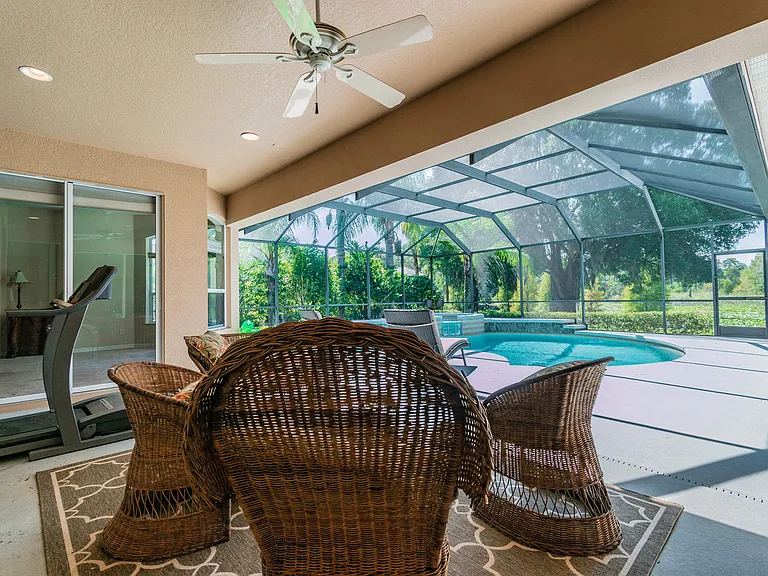 1107 Oxbridge Dr — Photo 72