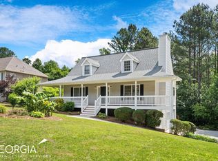 415 Valor Ridge Dr, Dallas, GA 30132