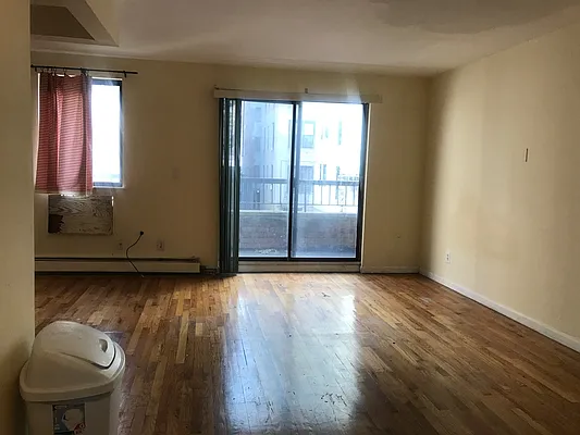 Rented by PMG Real Estate  | media 2