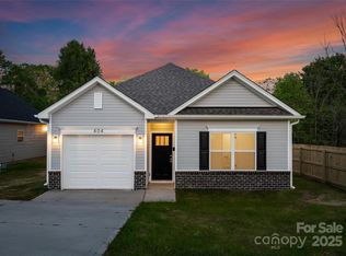 1415 Summerville Rd, Charlotte, NC 28214