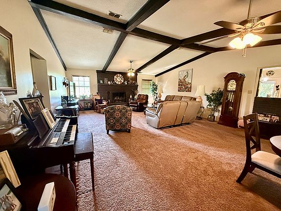 5th image of 1407 County Road 4114 W