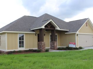 7 West Sycamore, Sumrall, MS 39482