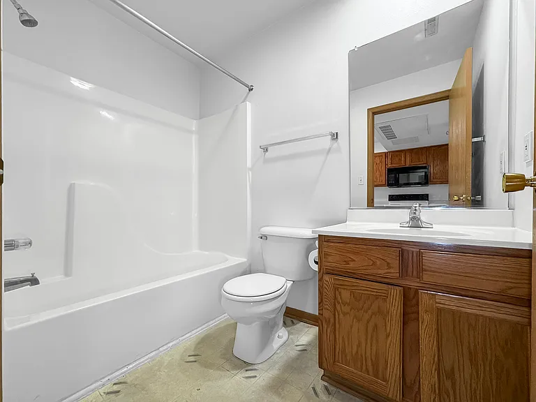 212 Hayward Ave #301 — Photo 11