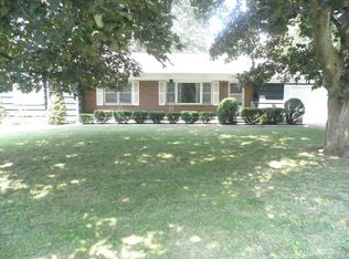 11 Queen Anne Dr, Fort Ann, NY 12827