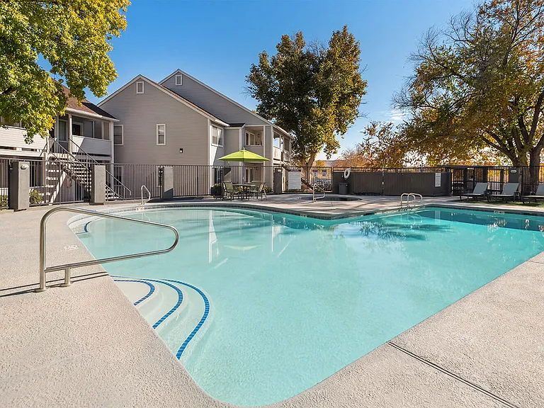 Bella Vista — Photo 8
