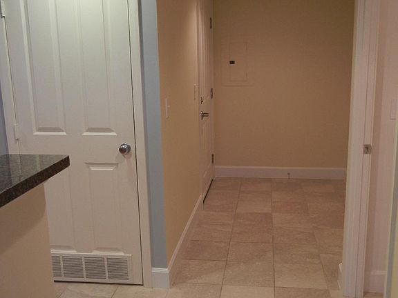 5th image of 1220 N Fillmore St Unit 603