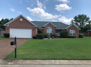 16 Brushfield Ln, Jackson, TN 38305
