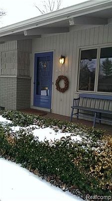 5th image of 32345 Drury Ln