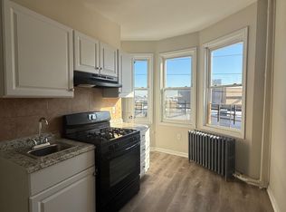 101 Camden St APT 5, Newark, NJ 07103