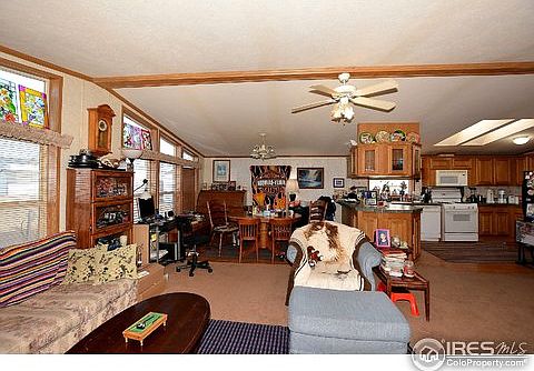 4th image of 3400 Sagebrush Blvd