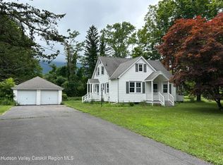 969 Blue Mountain Rd, Saugerties, NY 12477