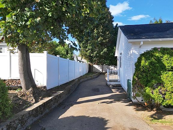 5th image of 29 Ashworth Rd