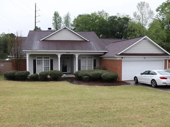 5301 Broadfield Dr, Columbus, GA 31907