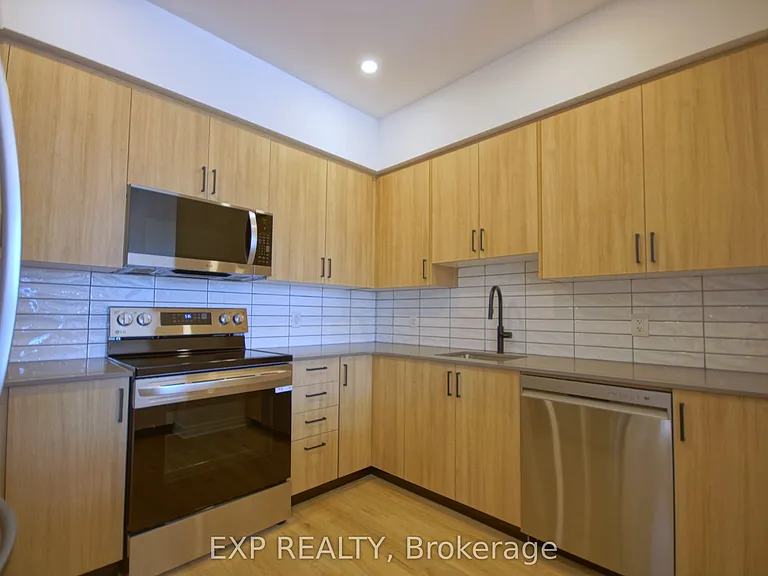 1353 Gosset St — Photo 3