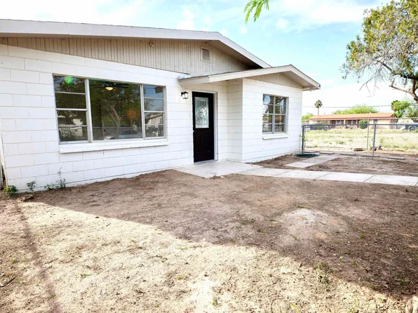 2816 Santa Cleotilde Ave, Laredo, TX 78040