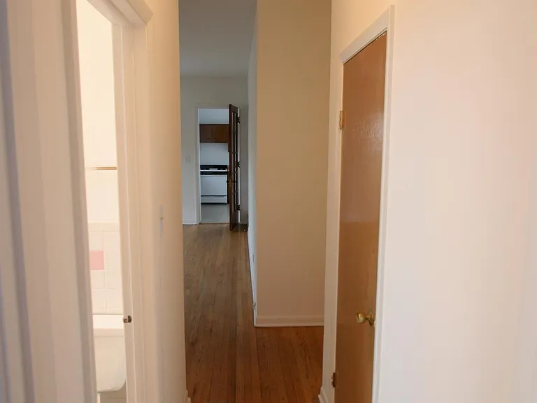 Harper Court — Photo 35