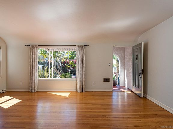 5th image of 2603 32nd St