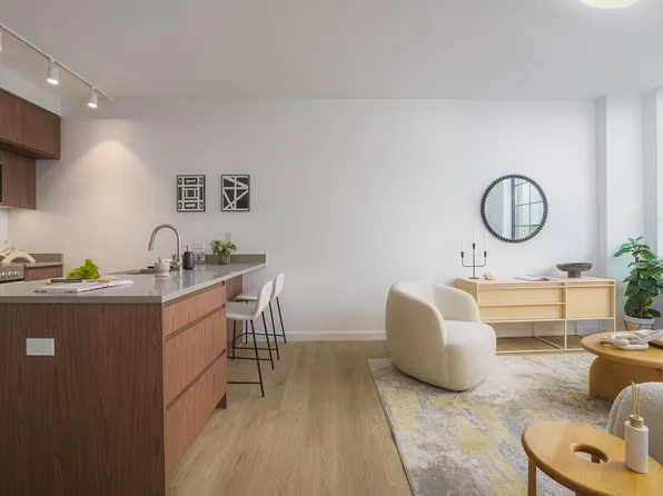 40 Bruckner Boulevard image 1 of 9