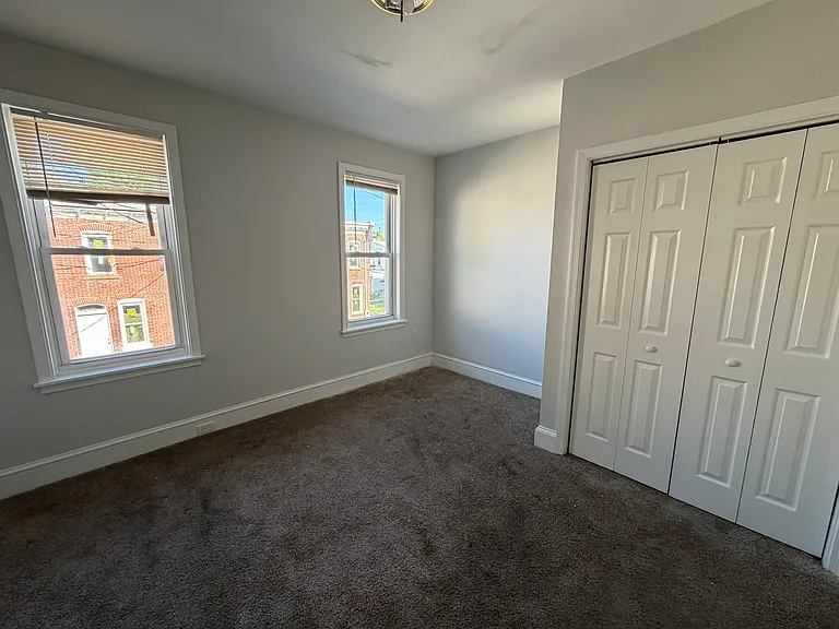 1026 Bennett St — Photo 11