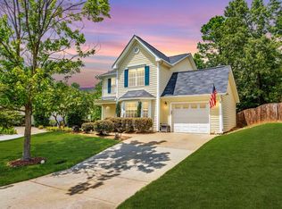 308 Holly Thorn Trce, Holly Springs, NC 27540