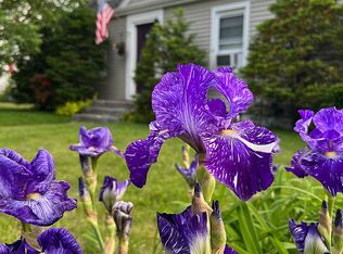 68 Columbia St, South Hadley, MA 01075