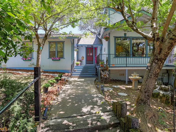 15004 Woodland Loop, Penn Valley, CA 95946