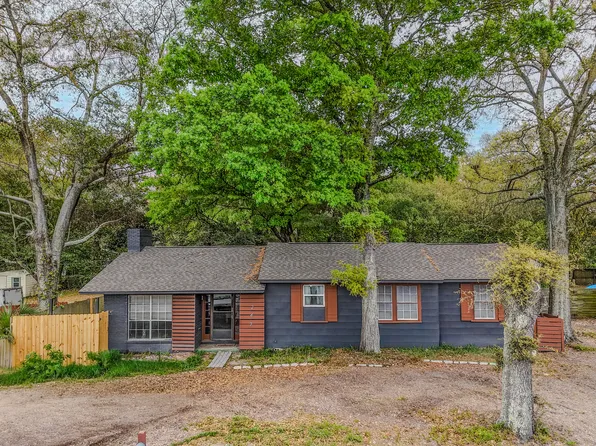 247 Highway Ave, Fort Walton Beach, FL 32547