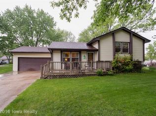 1920 Juniper Ct, Des Moines, IA 50320