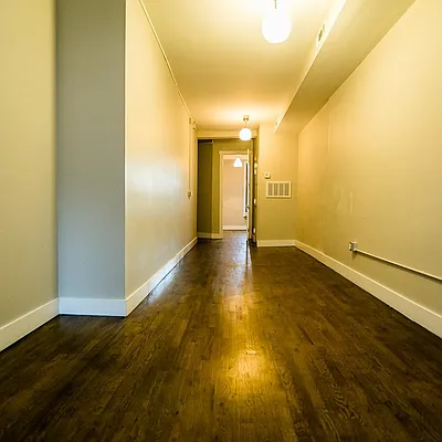 Rented by Nooklyn NYC LLC | media 32