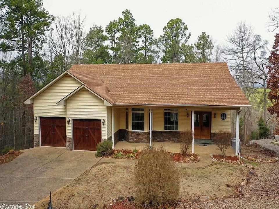 1st image of 14 Carlet Ln