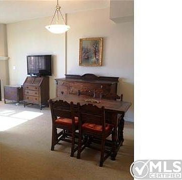 4th image of 1240 India St Unit 622