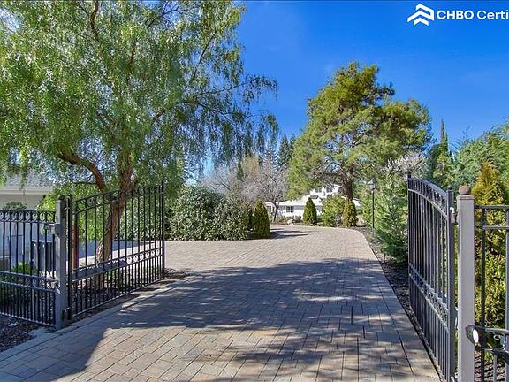 Gated Entry to Prestigious East Bay Location