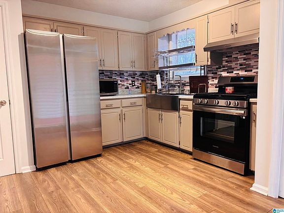 4th image of 700 Timber Way
