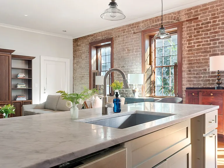 184 E Bay St #201 — Photo 15